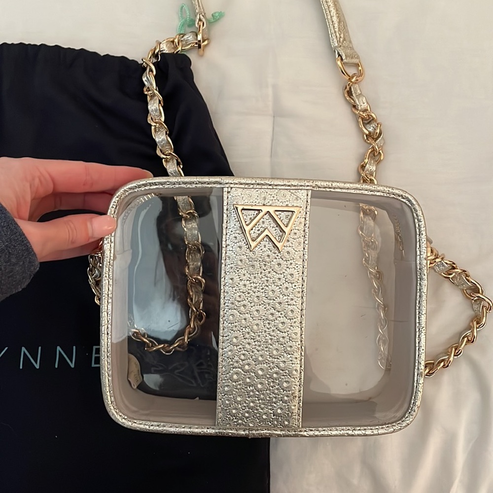 COPY - KELLY WYNNE GAMEDAY BAG | Silver Clear Gameday Approved Crossbody Purse